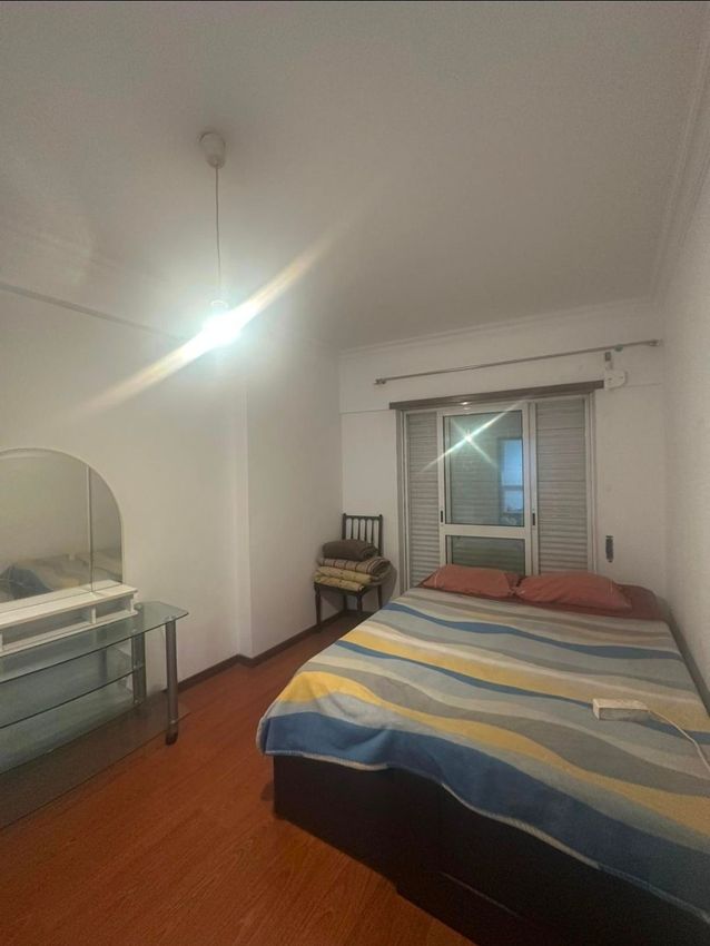 出租房间在Rua Mário Sampaio Ribeiro, 10