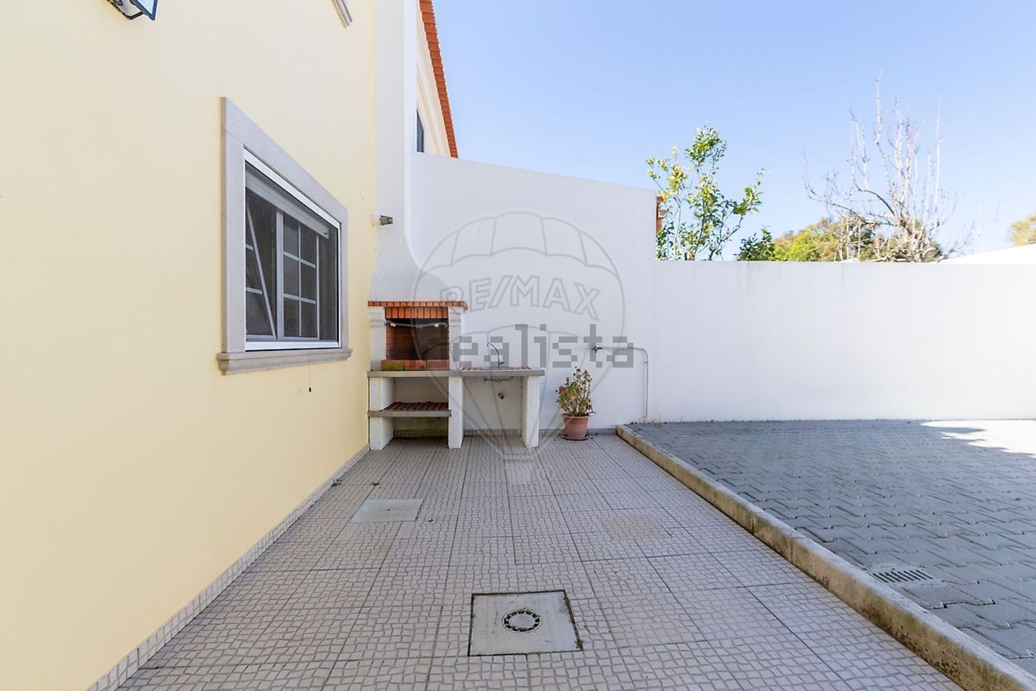 小楼房或独栋别墅出售在Rua da Engenheira - 阳台