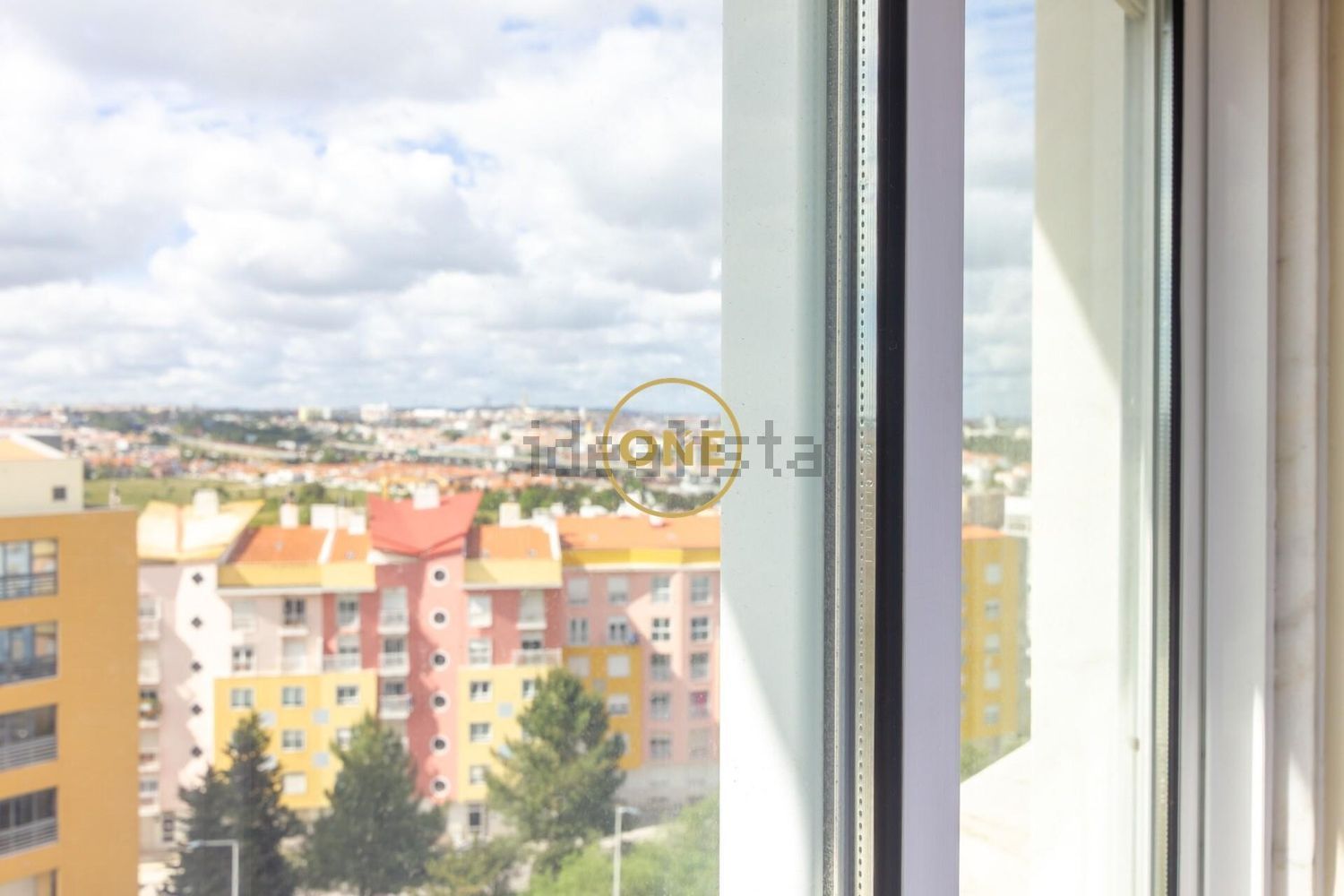 公寓 t1出售在Rua António Garibaldi - 照片