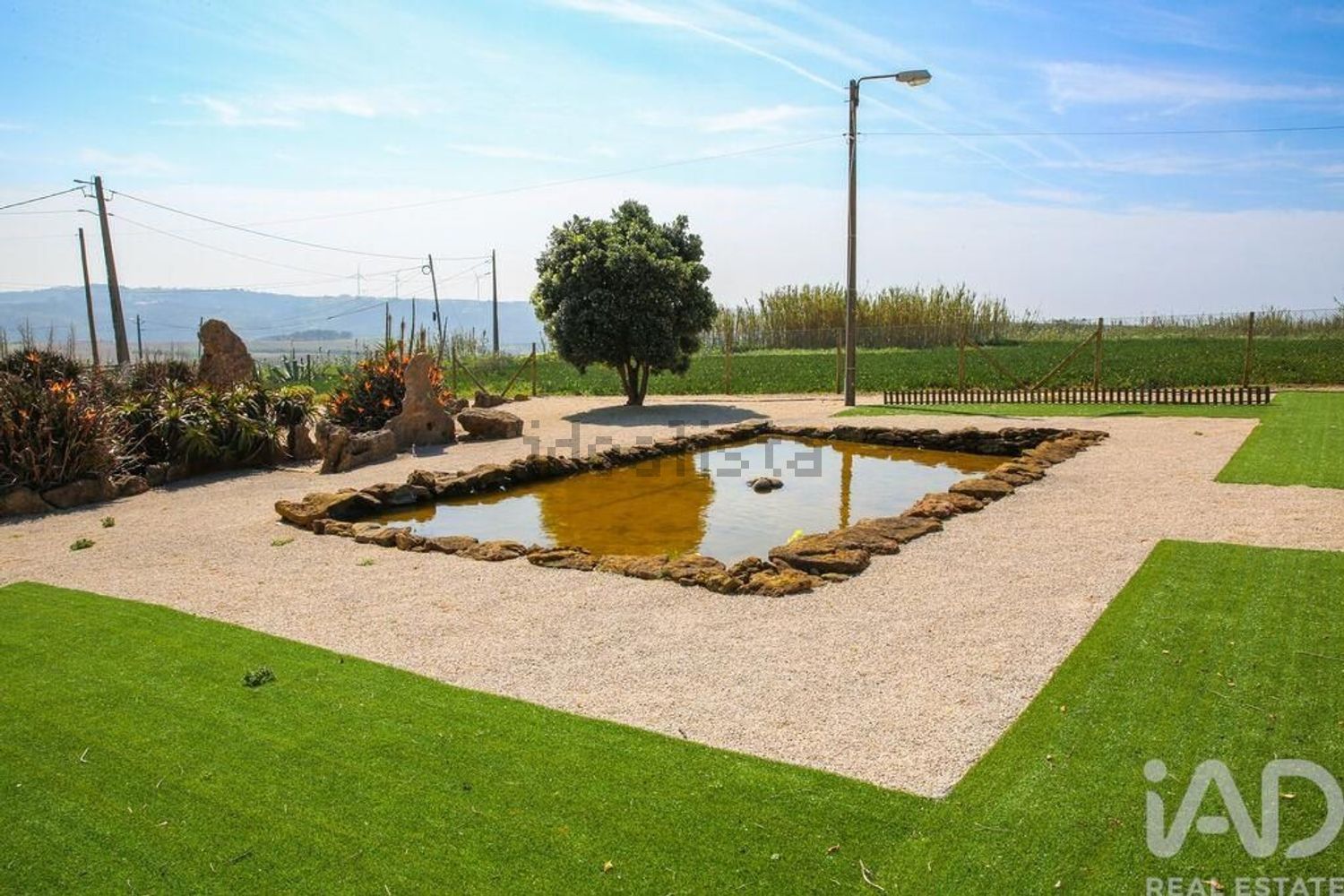 小楼房或独栋别墅出售在Encarnação - 周边