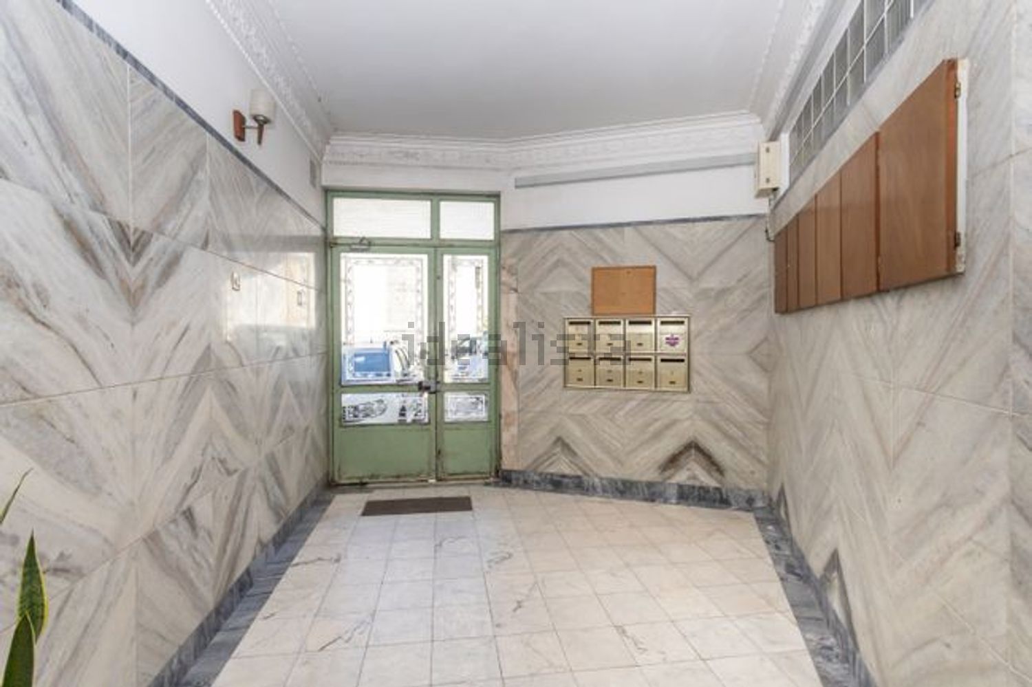 公寓 t3出售在Largo 1º de Maio, 19 - 前厅