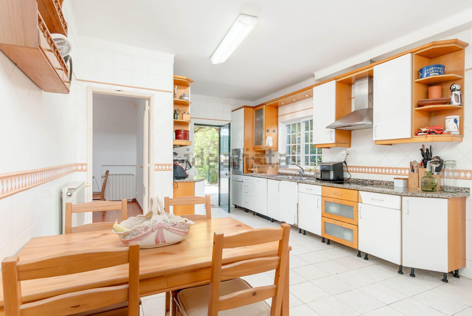 小楼房或独栋别墅出售在Rua das Bolotas s/n - 厨房