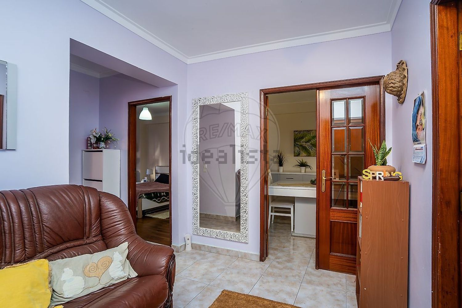 公寓 t2出售在Praceta Gaspar Corte Real - 客厅