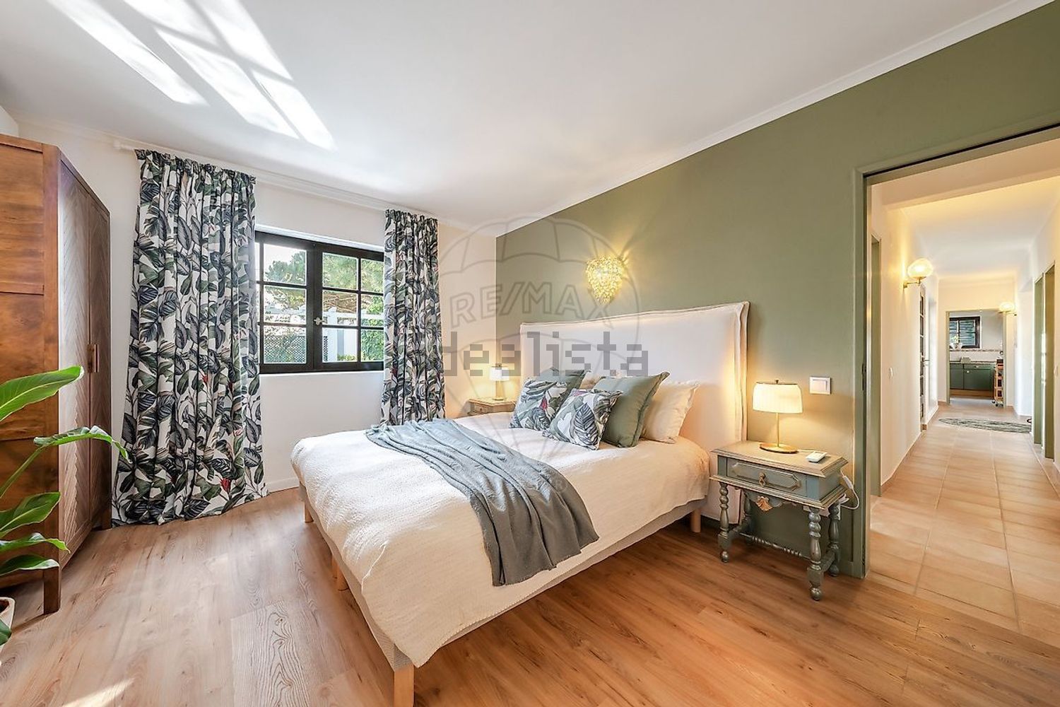 小楼房或独栋别墅出售在Rua das Corredouras - 卧室