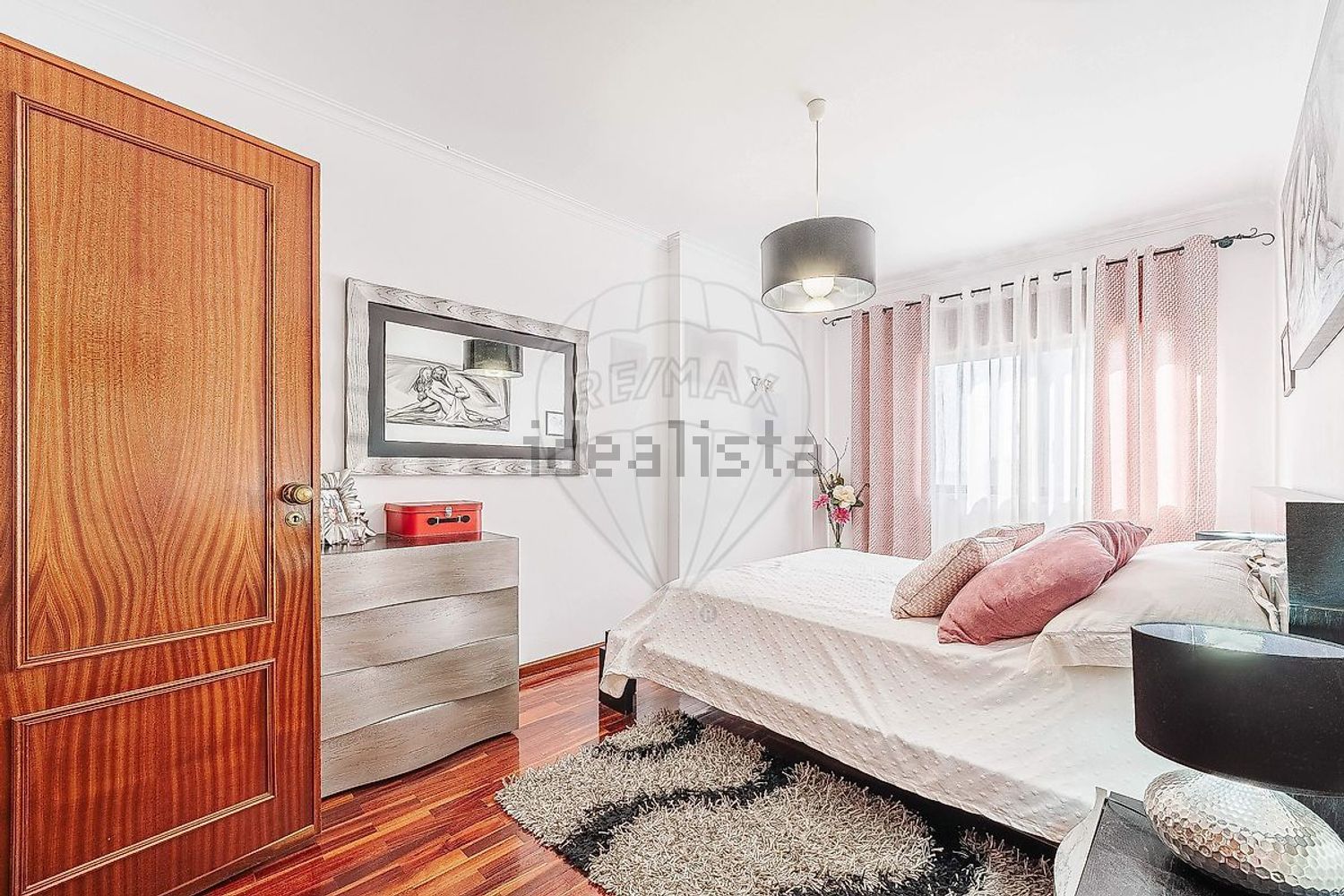 公寓 t3出售在Rua José Régio - 卧室