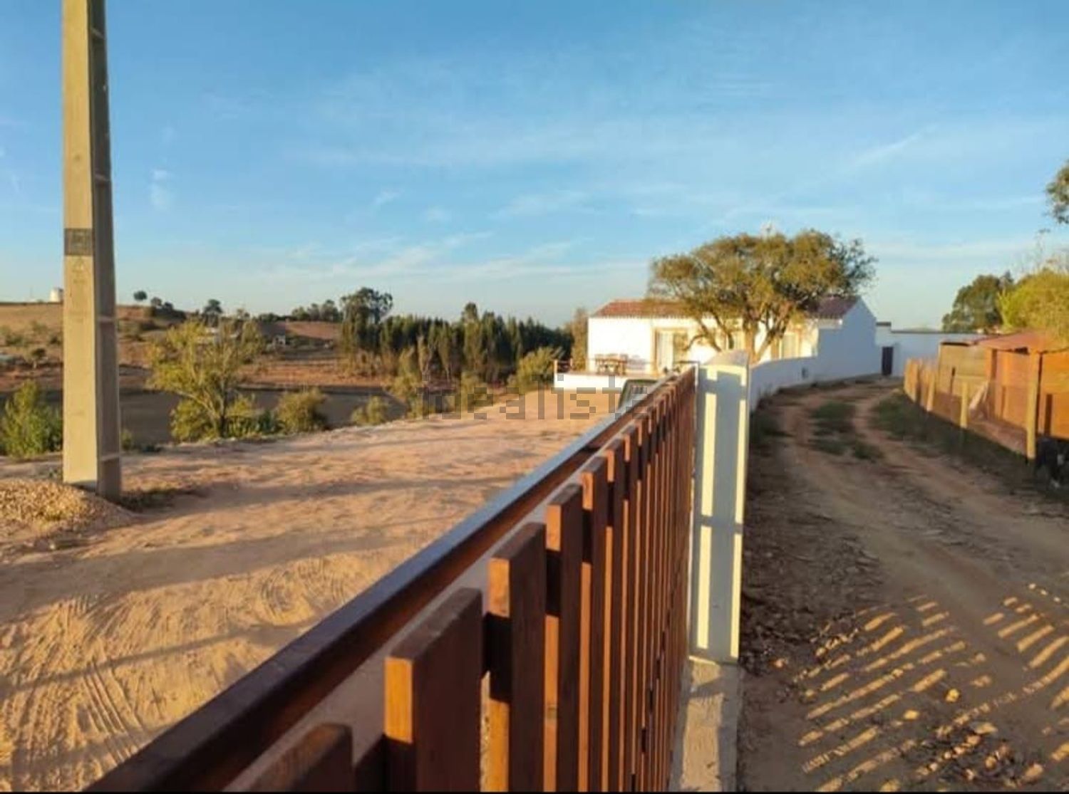 农庄出售在Rua da Pouca Farinha s/n - 入口 / 出口