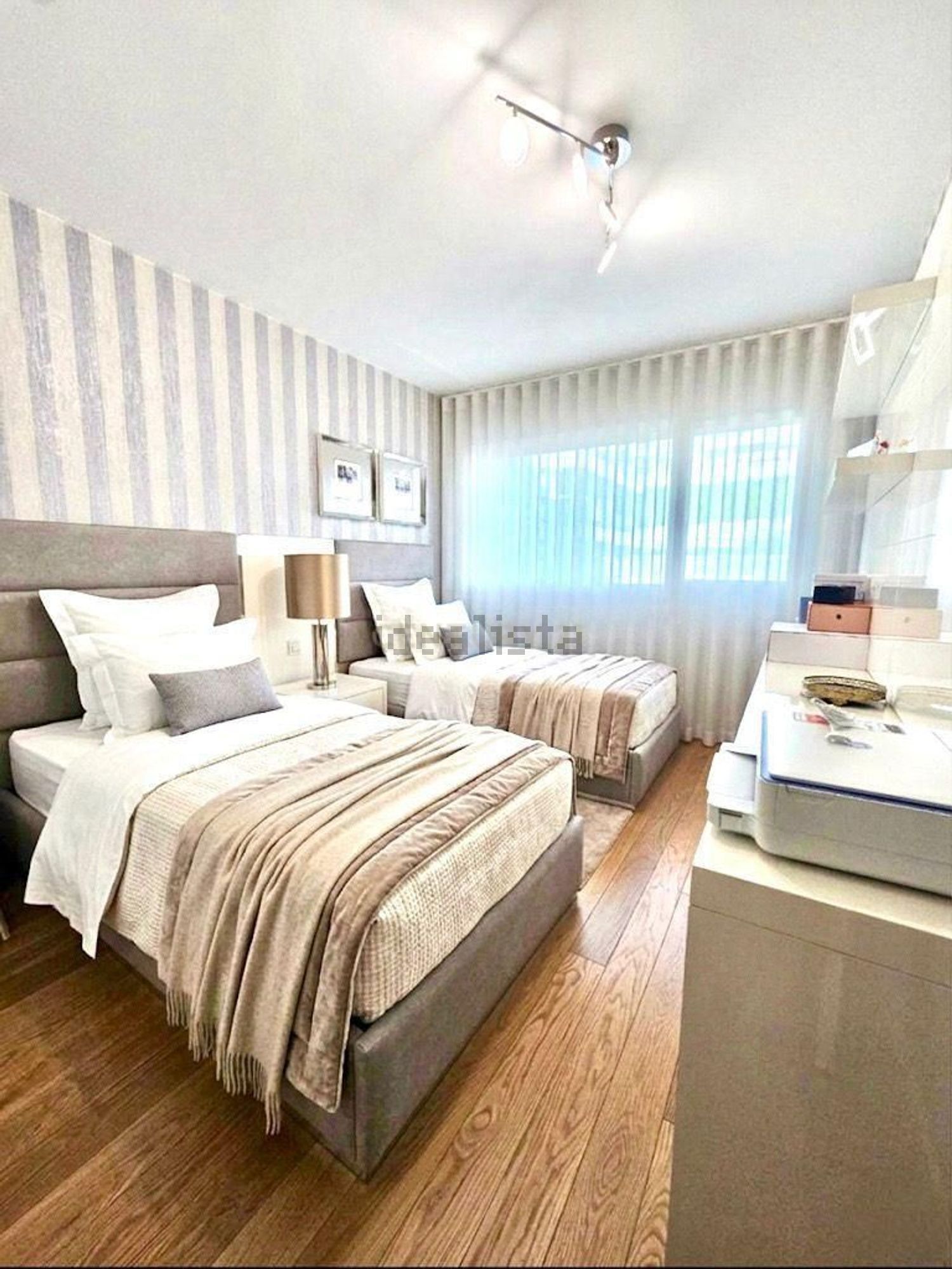 公寓 t3出售在Rua António Alçada Baptista, 11 - 卧室