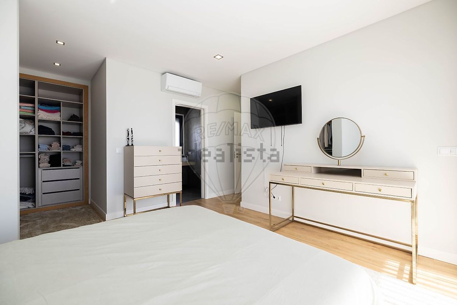 出租小楼房或独栋别墅在Rua Almeida Garrett - 厨房