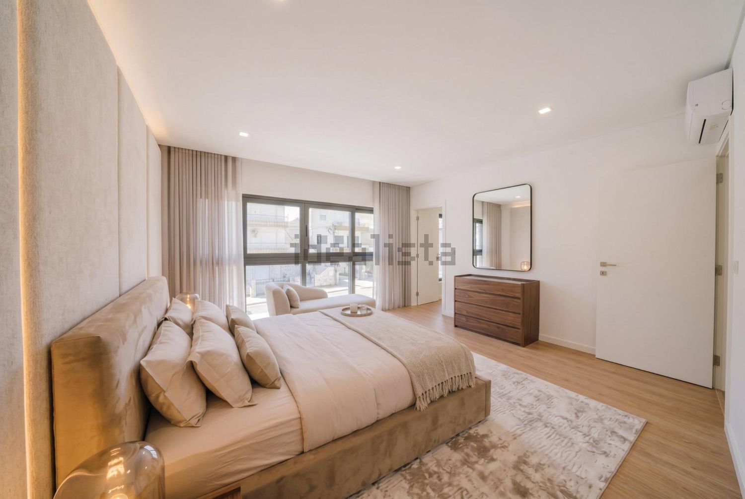 小楼房或独栋别墅出售在Rua Vieira da Silva - 卧室