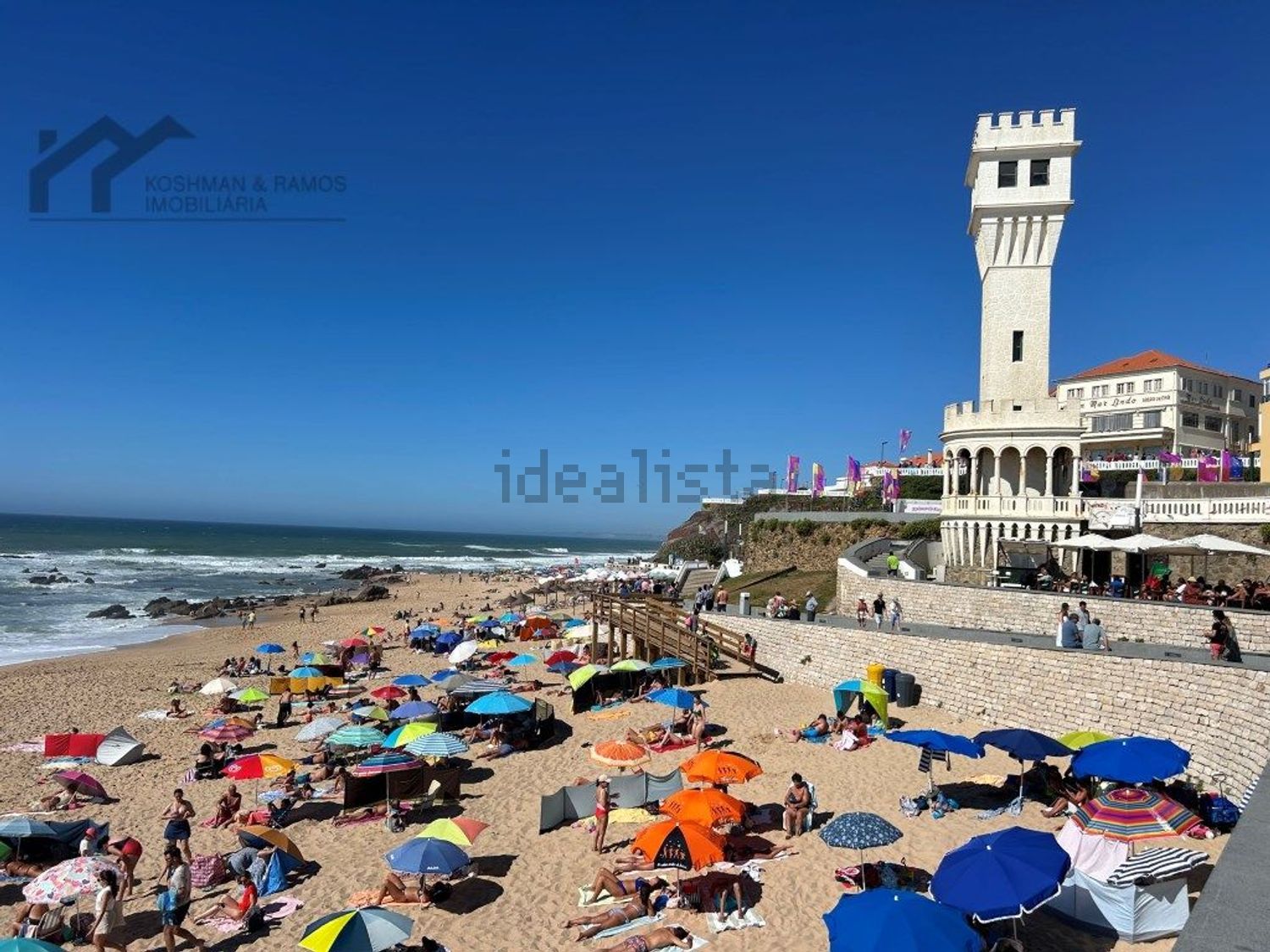 小楼房或独栋别墅出售在Centro - 视线