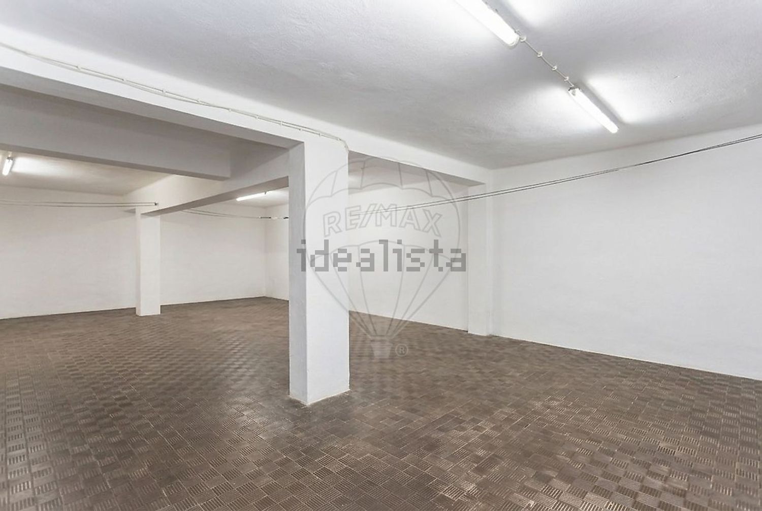 小楼房或独栋别墅出售在Rua José Fontana - 照片