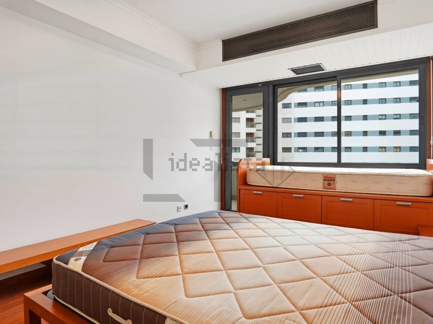 出租公寓 t2在Rua Comandante Cousteau - 厨房