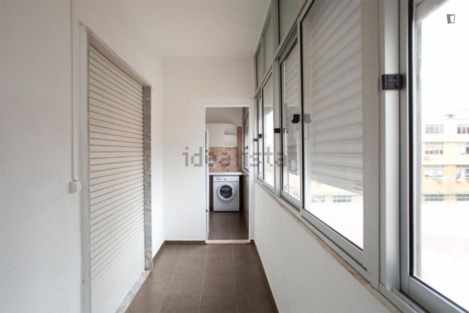 出租房间在Praceta Poder Local - 厨房