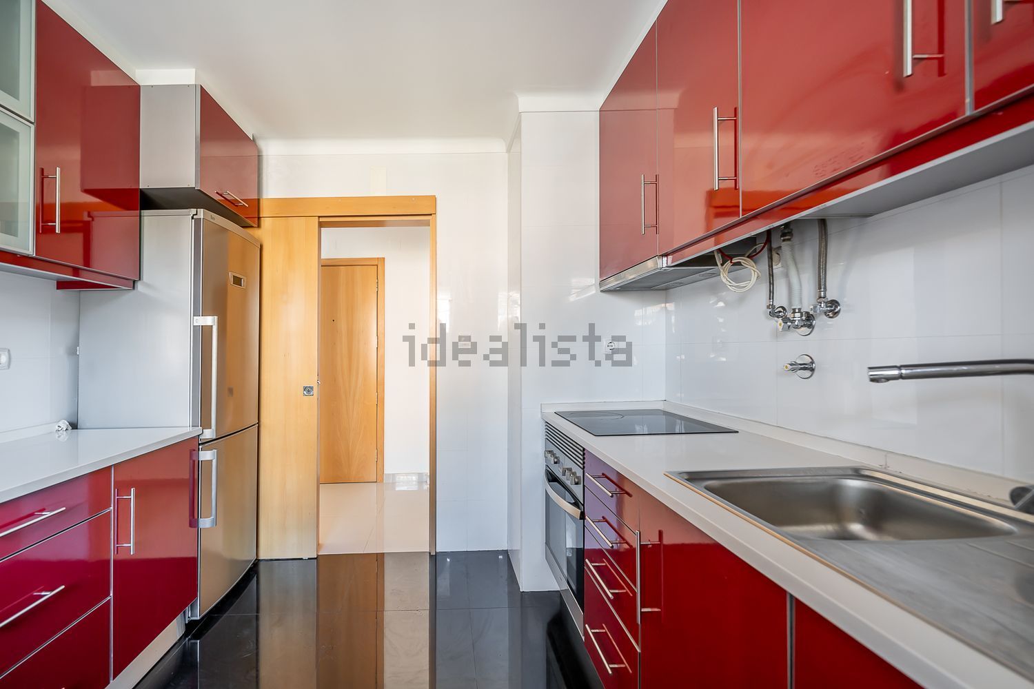 出租公寓 t2在Avenida Doutor Alfredo Bensaúde - 厨房