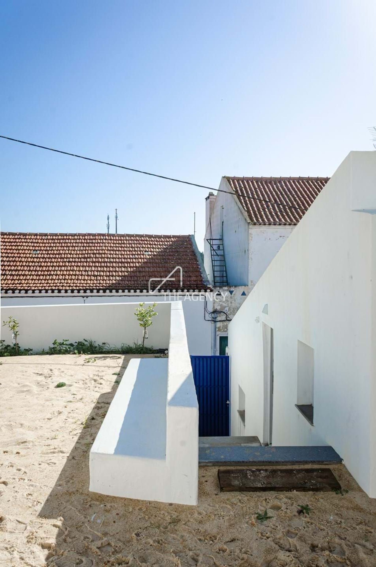 双拼别墅出售在Rua do Paço - 外立面