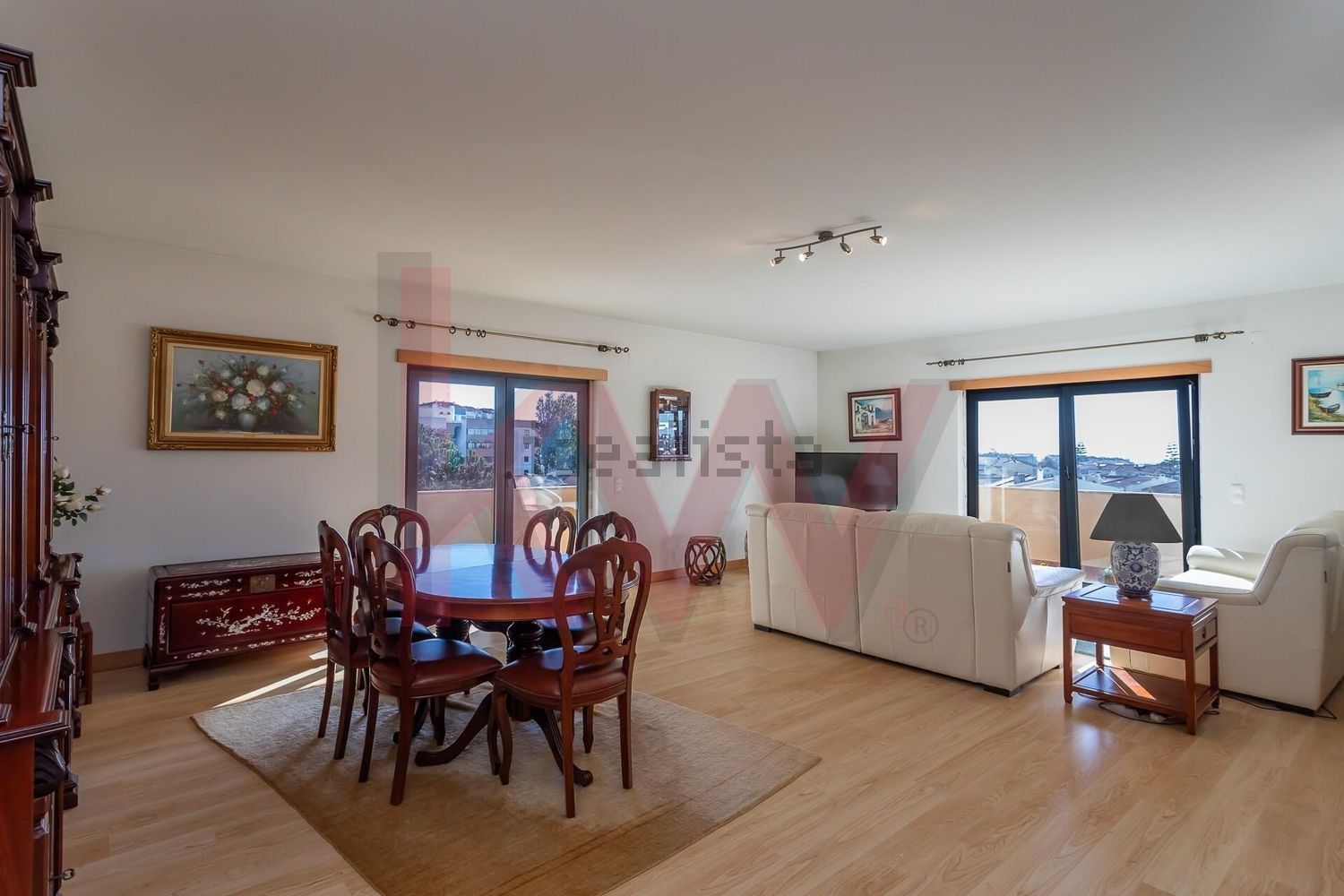 公寓 t4出售在Rua Gil Eanes s/n - 客厅