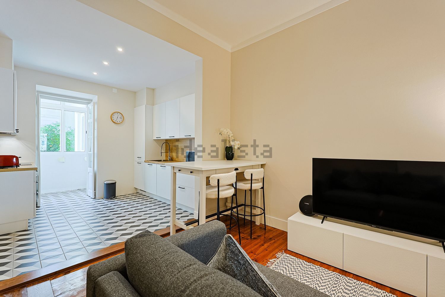 出租公寓 t1在Rua Martins Sarmento - 客厅