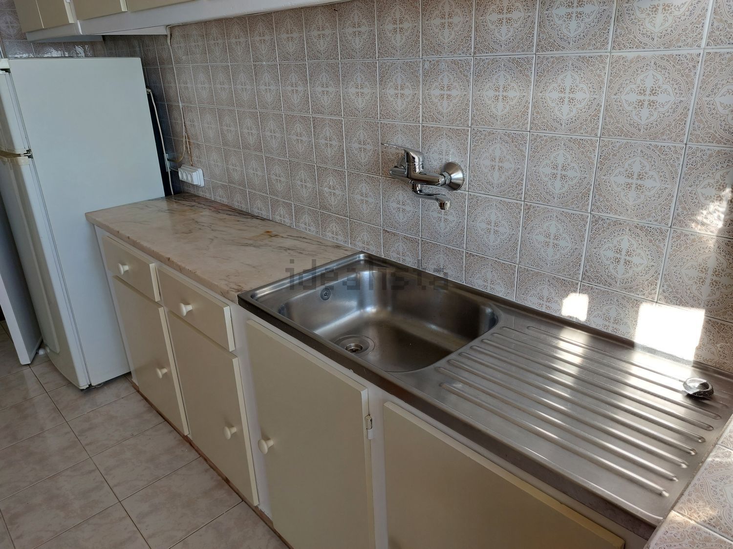 出租公寓 t2在Rua Marvila, 49 - 厨房