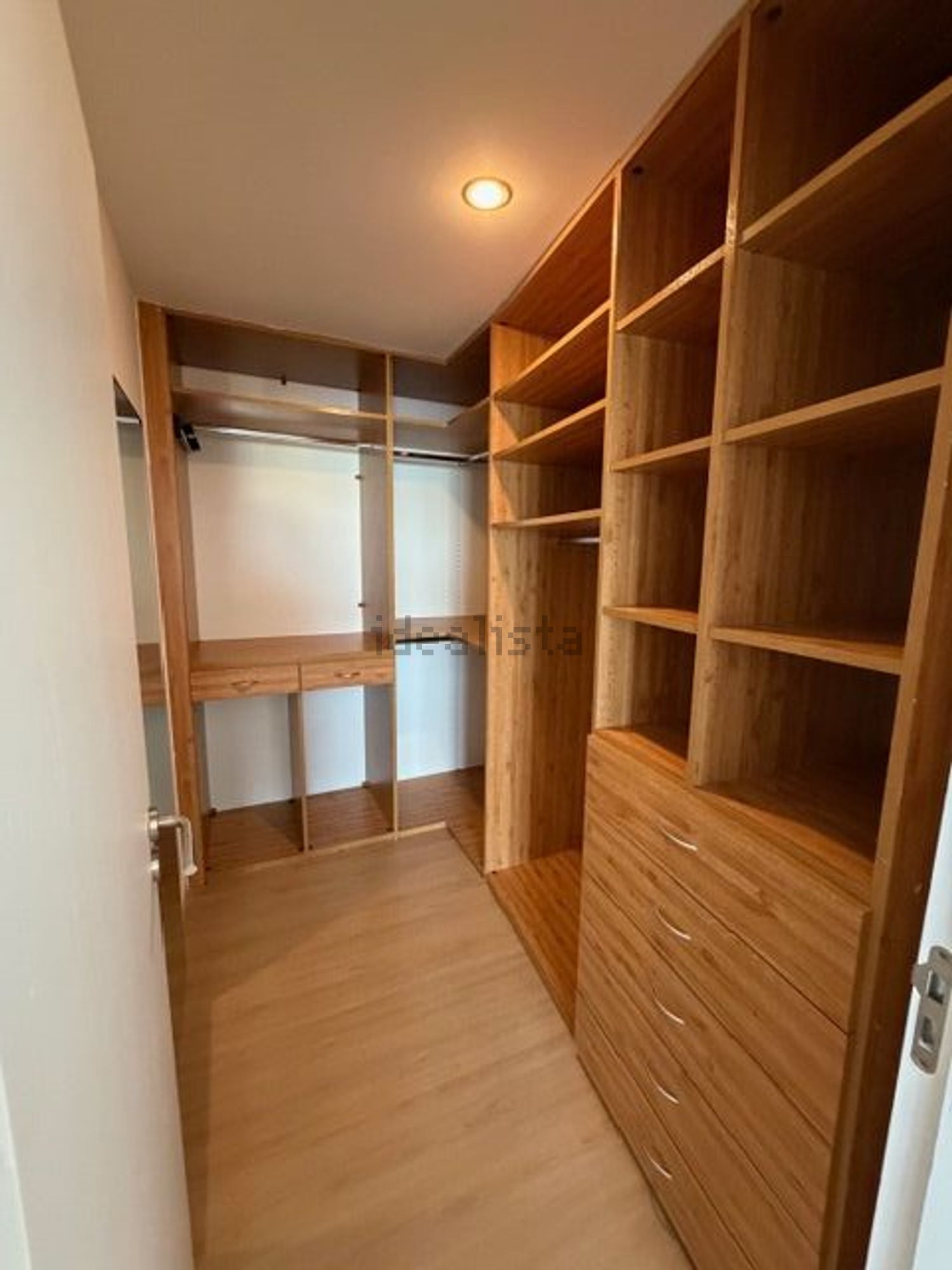 公寓 t4出售在Alameda dos Oceanos, 94 - 试衣间