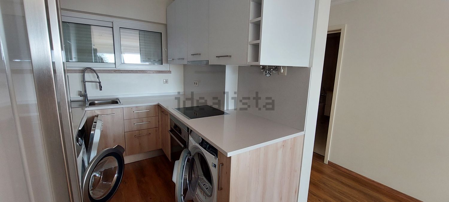 出租公寓 t1在Largo Ana de Castro Osório, 1 - 厨房