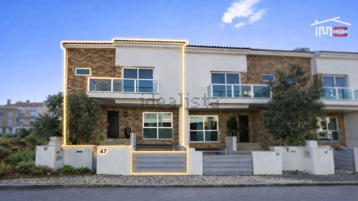 双拼别墅出售在Rua da Fábrica - 外立面