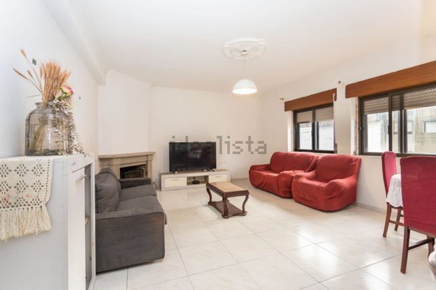 公寓 t3出售在Rua Maria Amália Vaz de Carvalho - 客厅