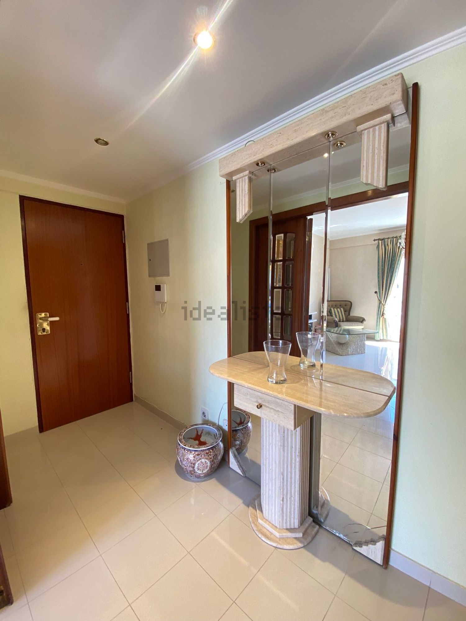 出租公寓 t3在Praceta Oscar Silva - 前厅