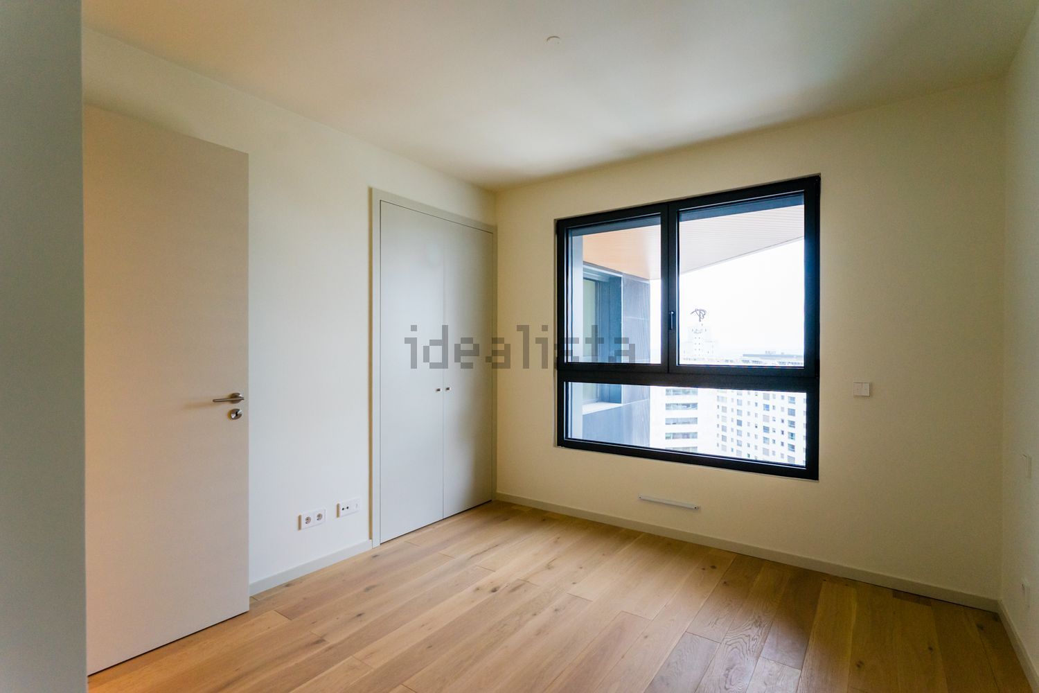 出租公寓 t1在Rua Mário Botas - 居住