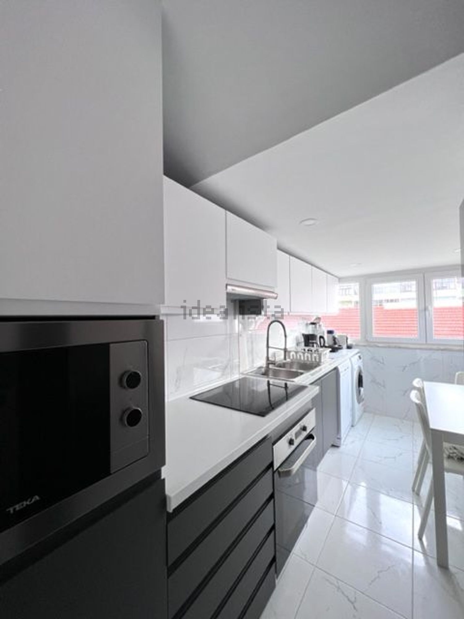 出租房间在Rua José da Silva Mendes - 厨房