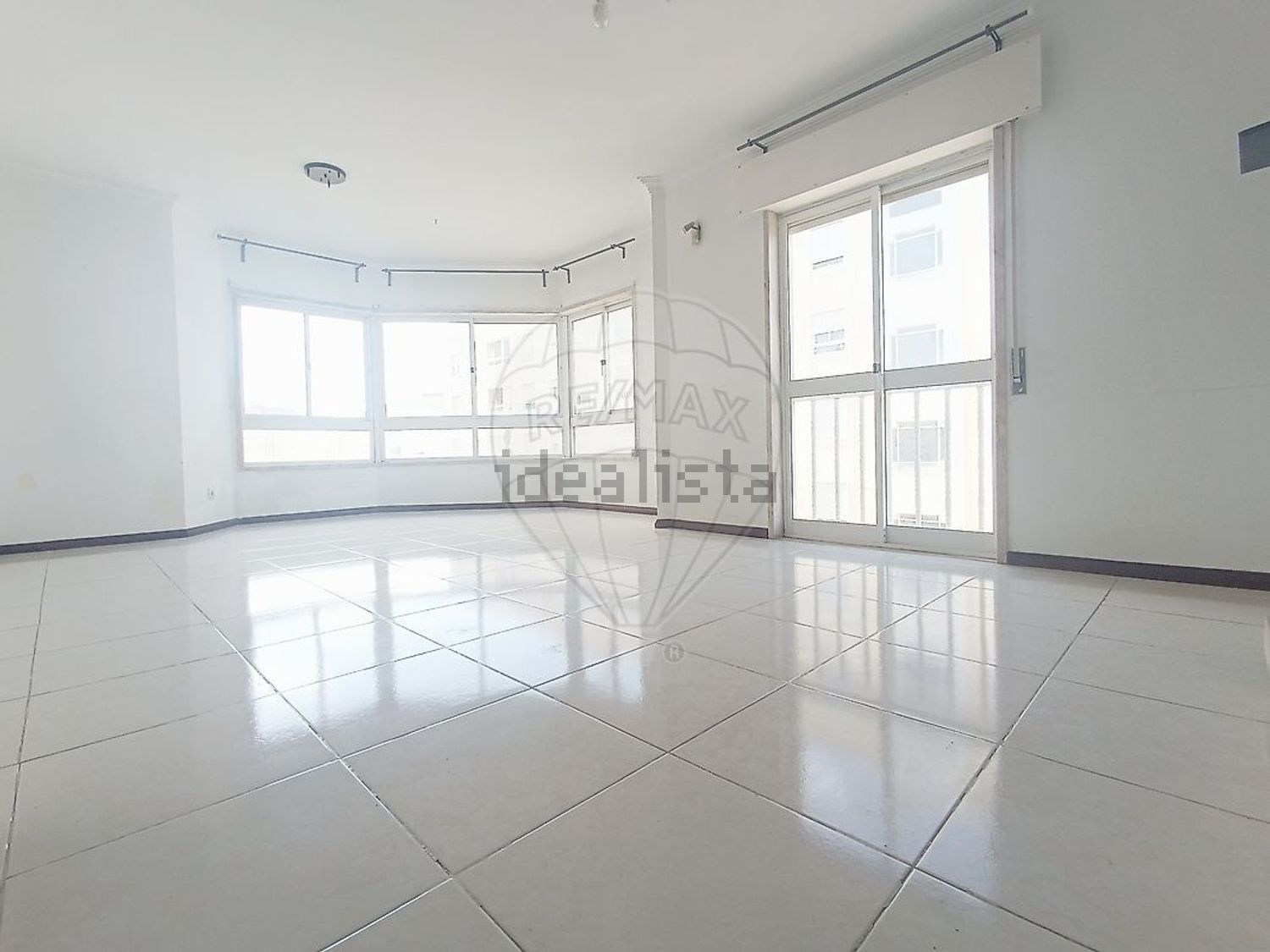 公寓 t2出售在Avenida Padre Alberto Neto - 居住