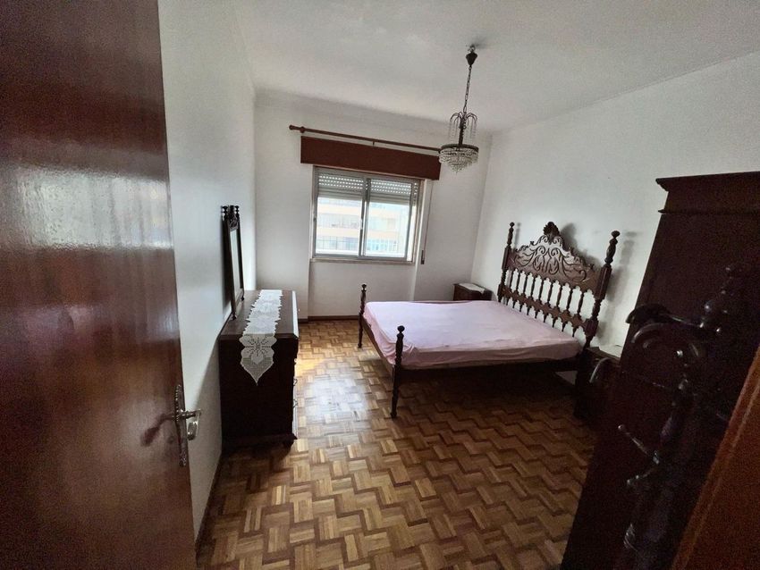 出租房间在Rua de Bafatá, 19