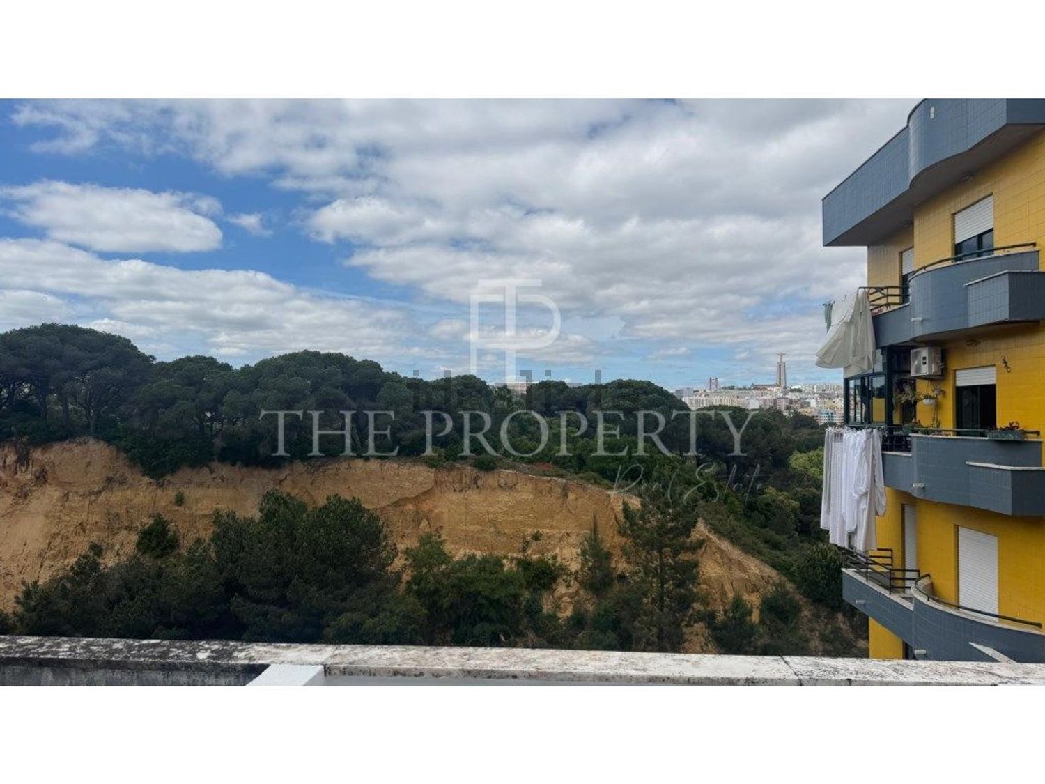 公寓 t3出售在Avenida Arsenal do Alfeite - 照片