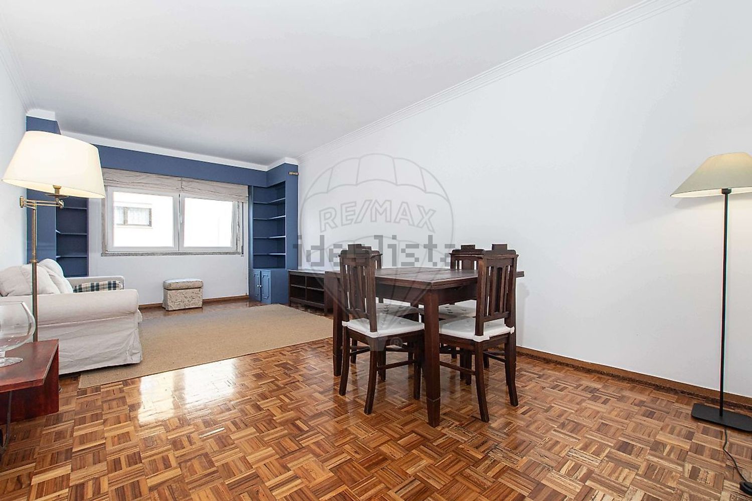 公寓 t2出售在Rua Doutor José Fernandes - 客厅