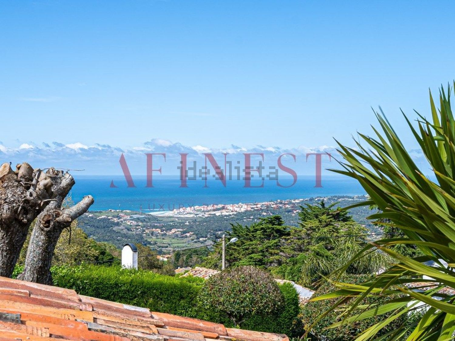 出租小楼房或独栋别墅在Rua Alto do Tanque Novo - 视线