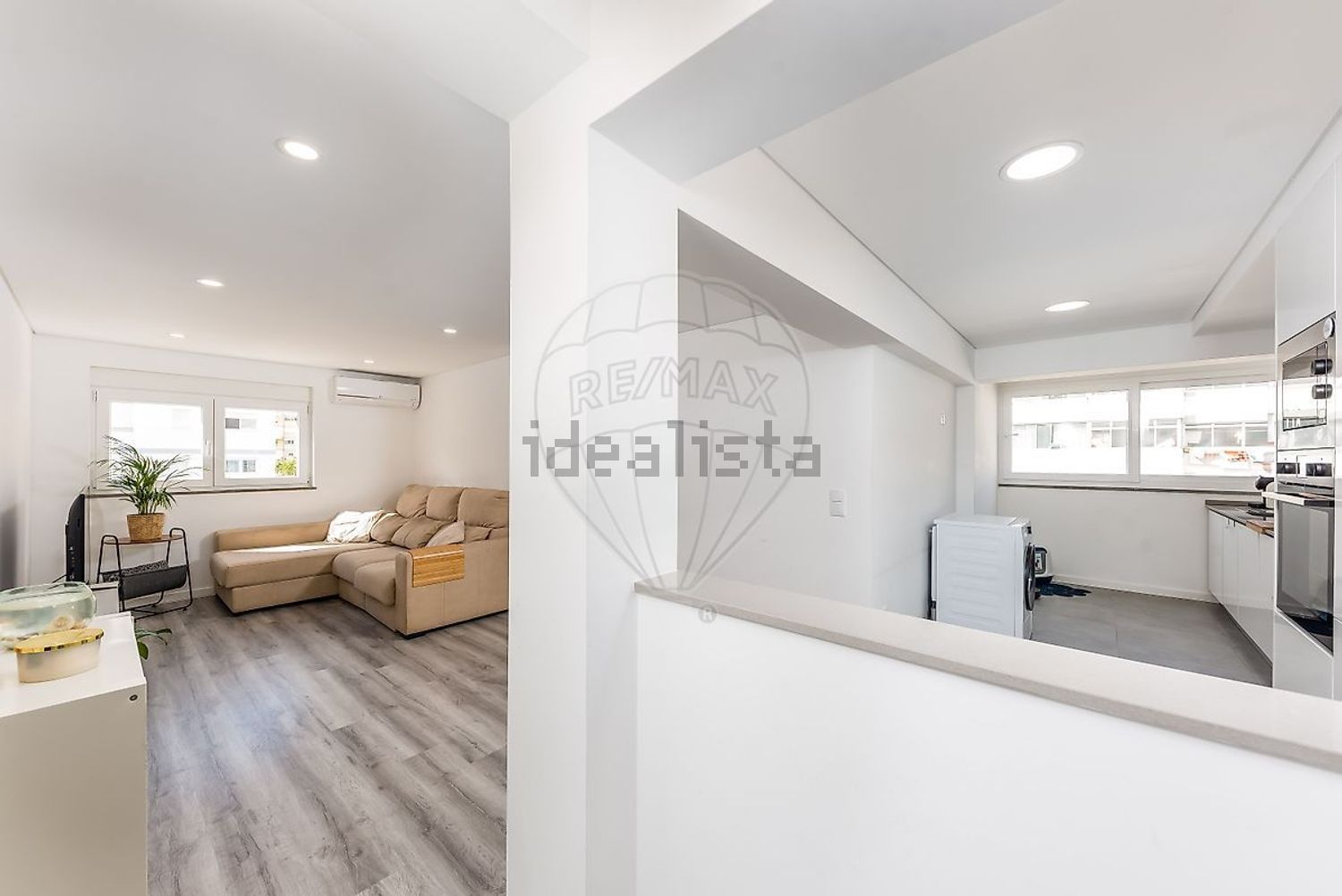 公寓 t3出售在Rua Capitão-Mor Lopes Sequeira - 照片