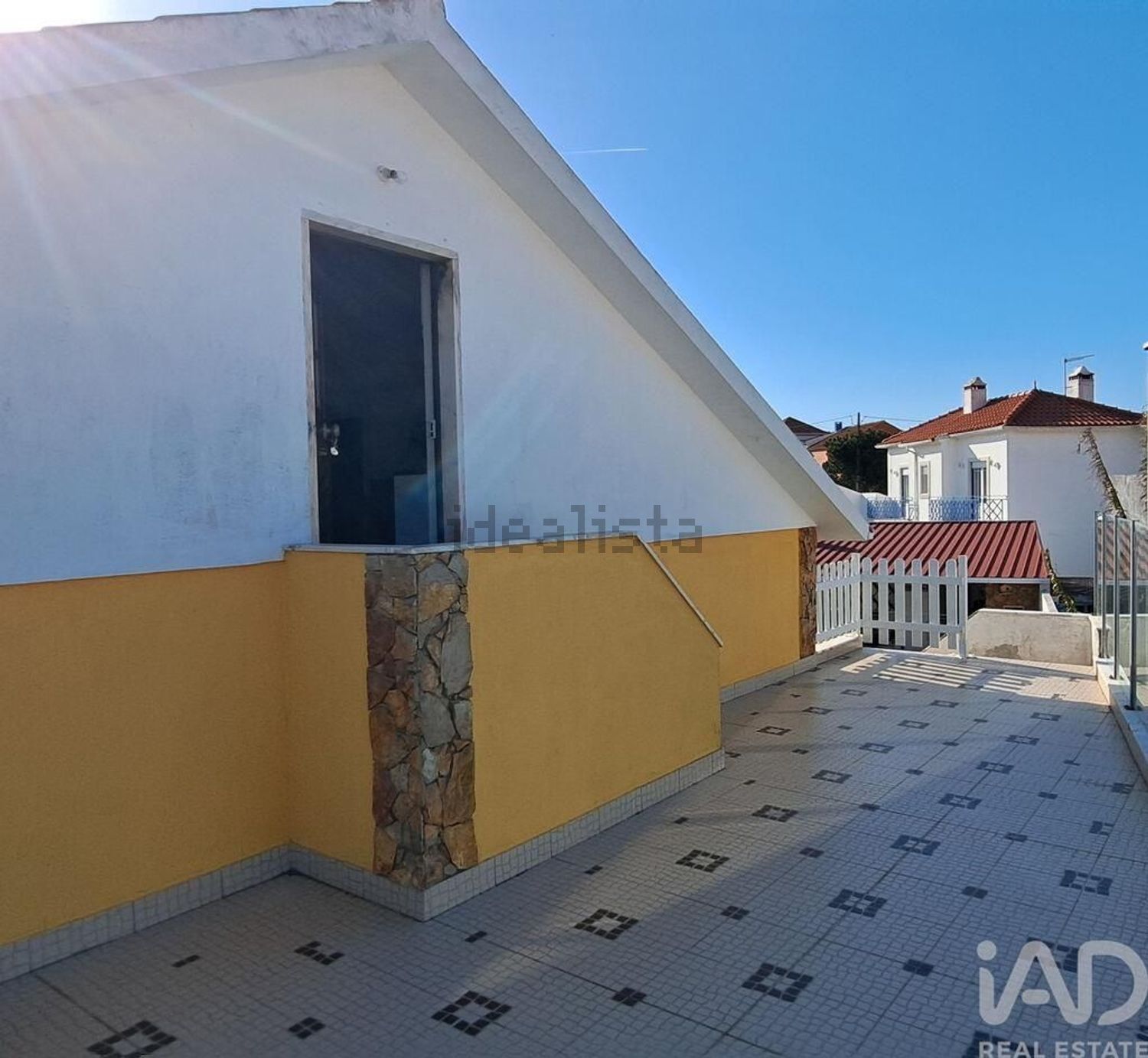 双拼别墅出售在Santa Cruz - 外立面