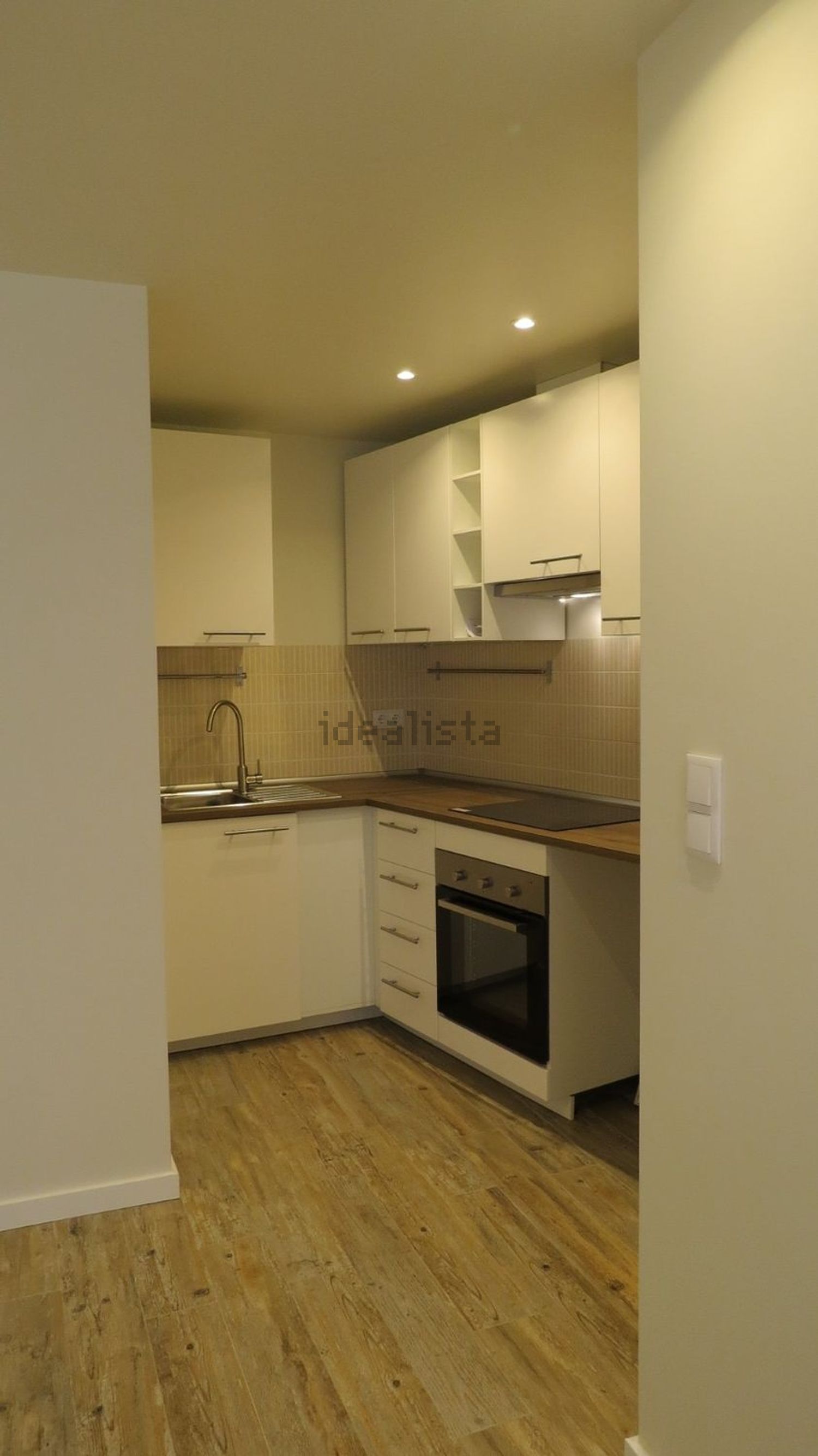 出租公寓 t1在Rua 7 de Junho de 1759, 4 - 厨房