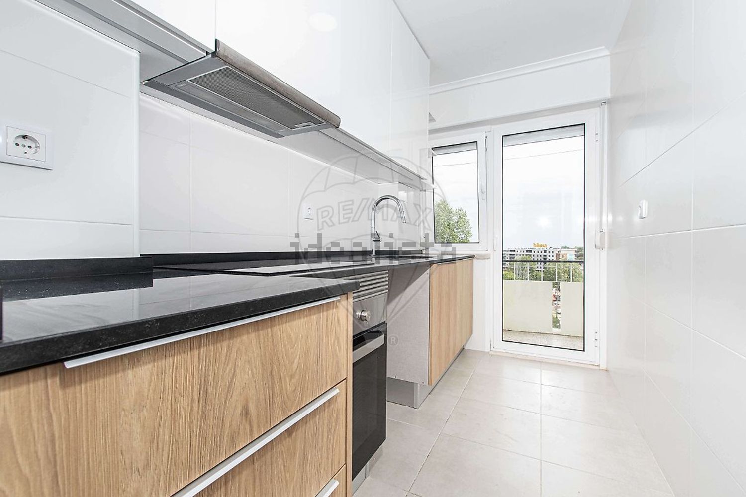 出租公寓 t1在Rua Barbosa du Bocage - 厨房