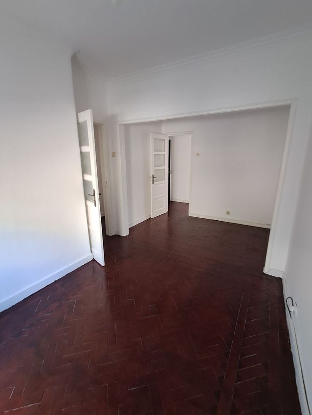 出租公寓 t1在Rua António Nobre, 48