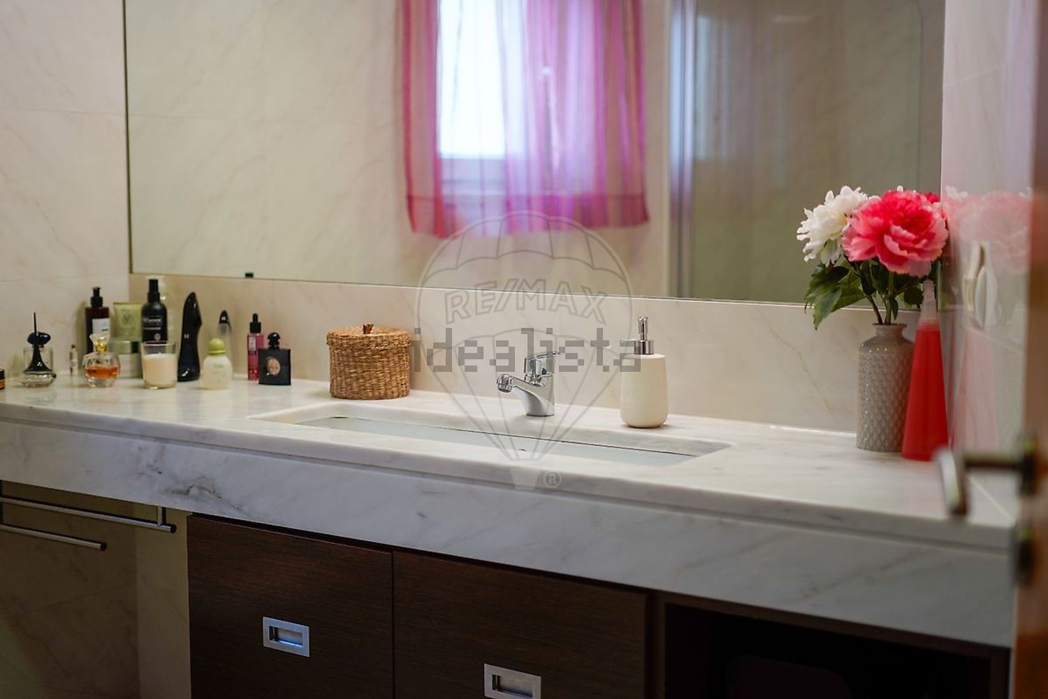 小楼房或独栋别墅出售在Rua Juncal - 卫生间