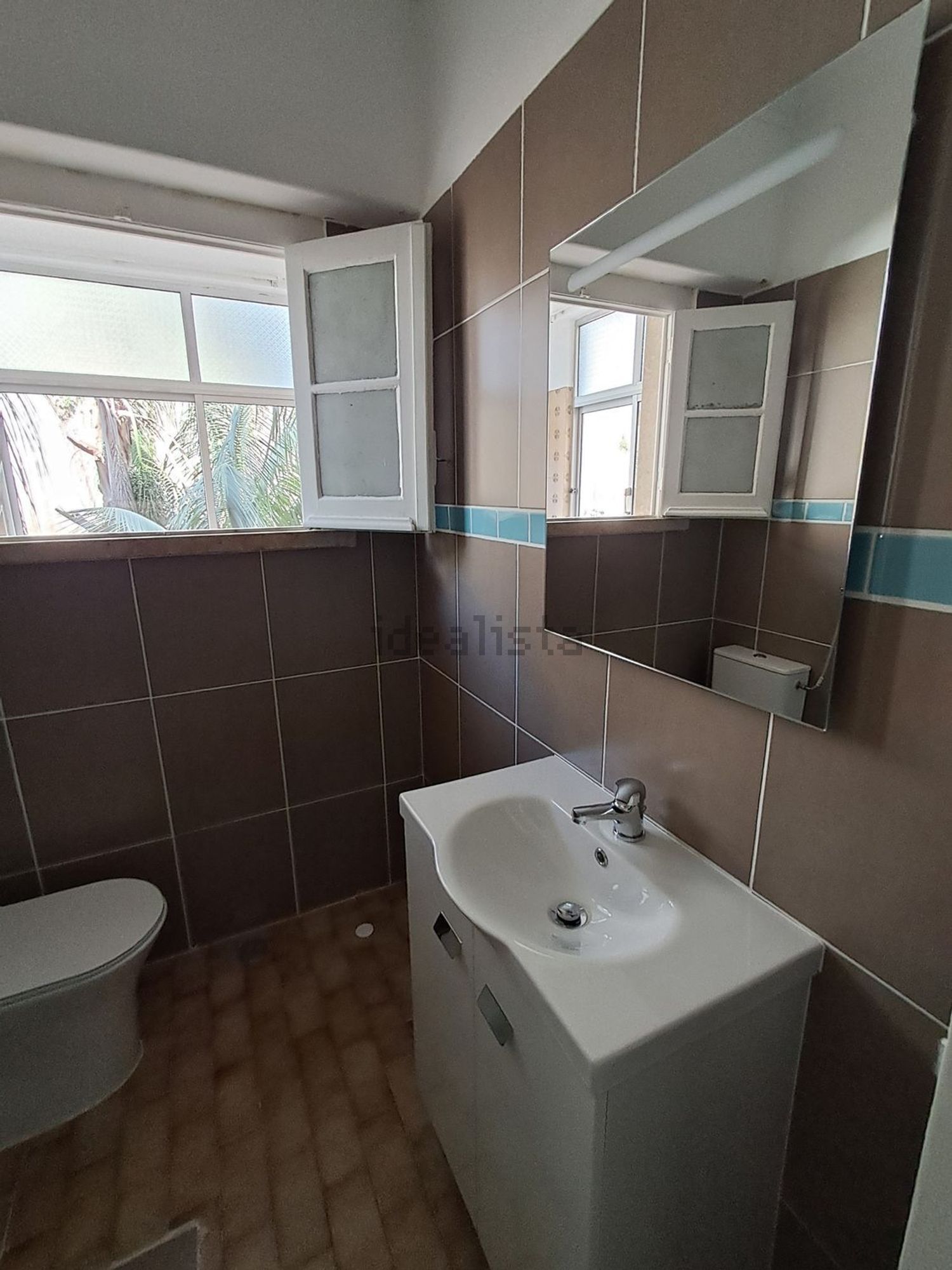 出租公寓 t1在Rua António Nobre, 48 - 卫生间