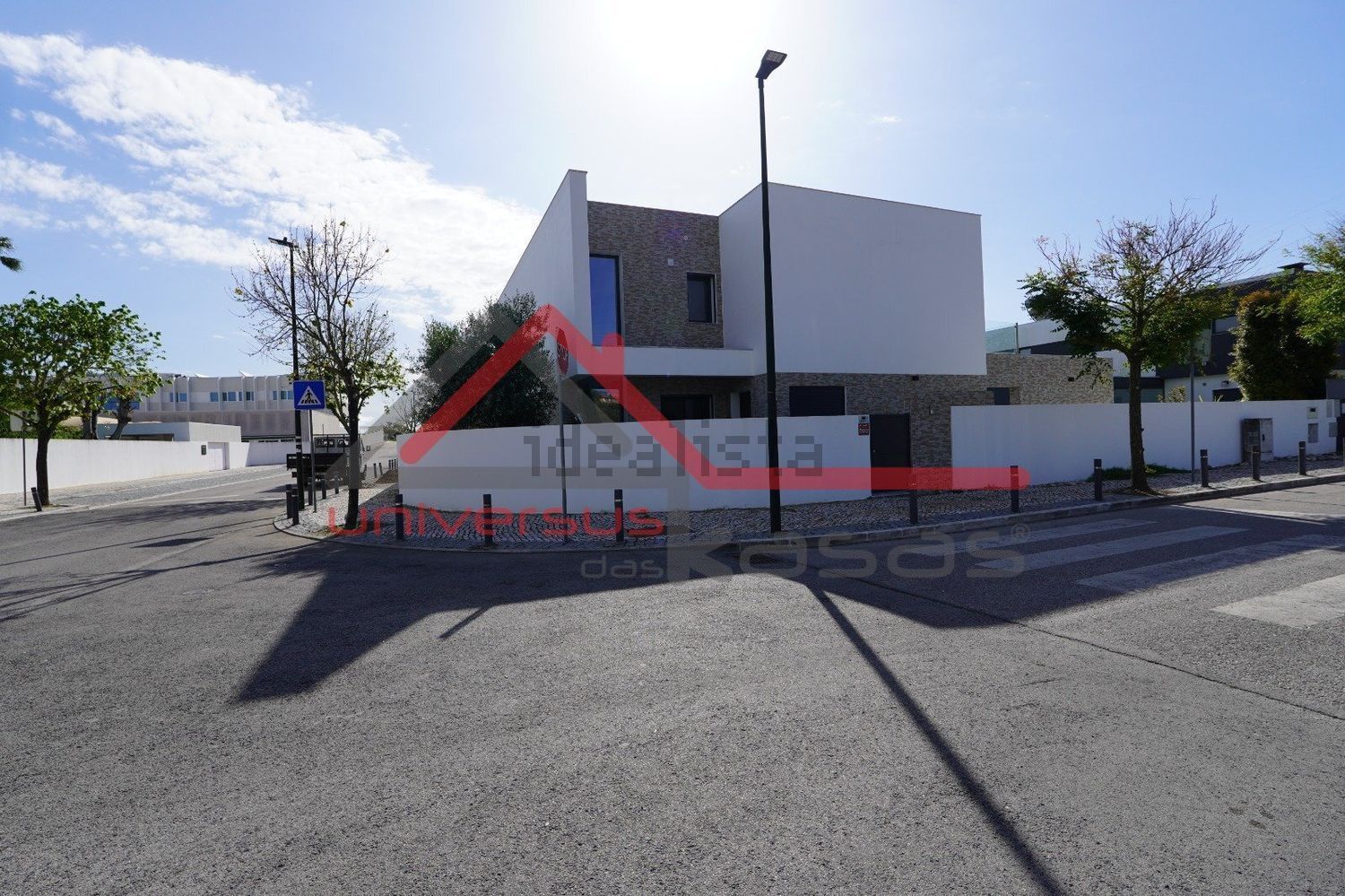 小楼房或独栋别墅出售在Travessa Joaquim Fernandes Chula - 外立面