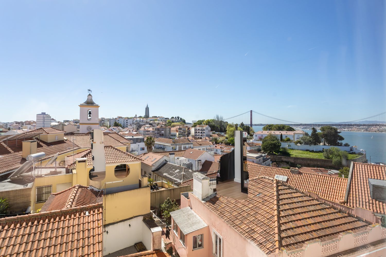 复式公寓出售在Largo 1º de Maio - 照片