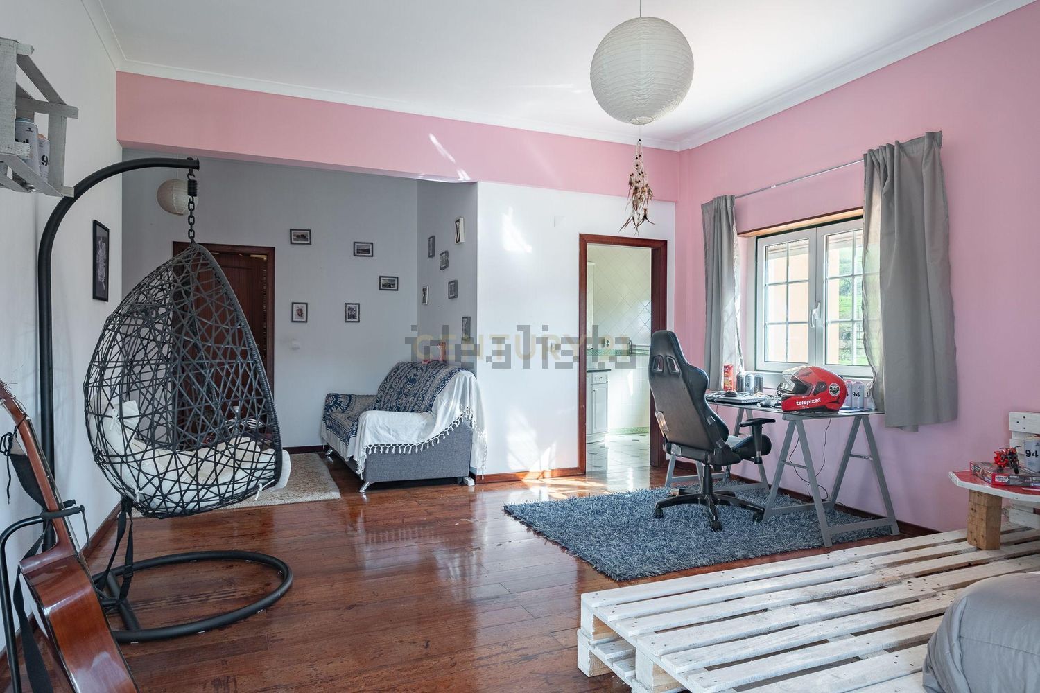 小楼房或独栋别墅出售在Rua da Liberdade - 卧室