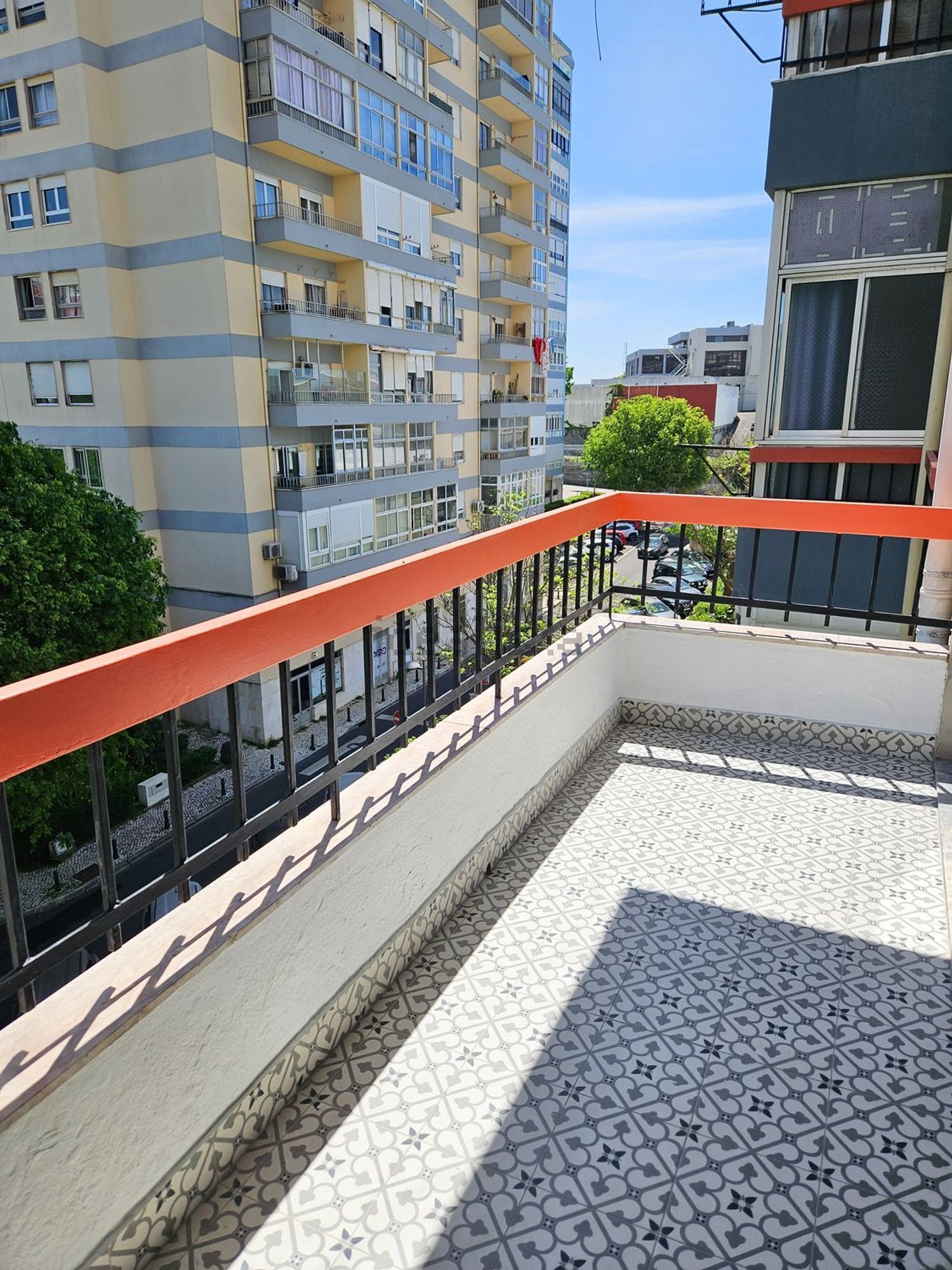 公寓 t3出售在Praceta Eugénio de Castro - 露台