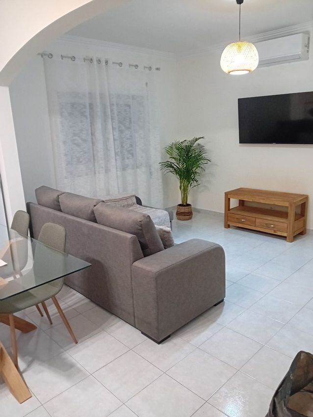 出租公寓 t4在Rua 5 de Outubro, 5