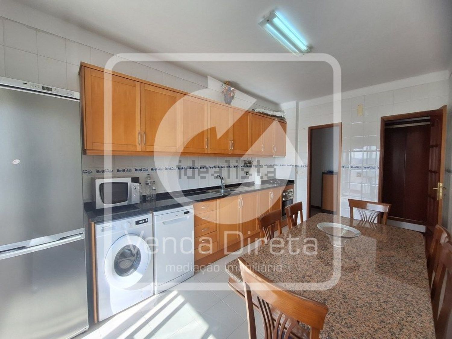 出租公寓 t3在Rua Salgueiro Maia, 34 - 厨房