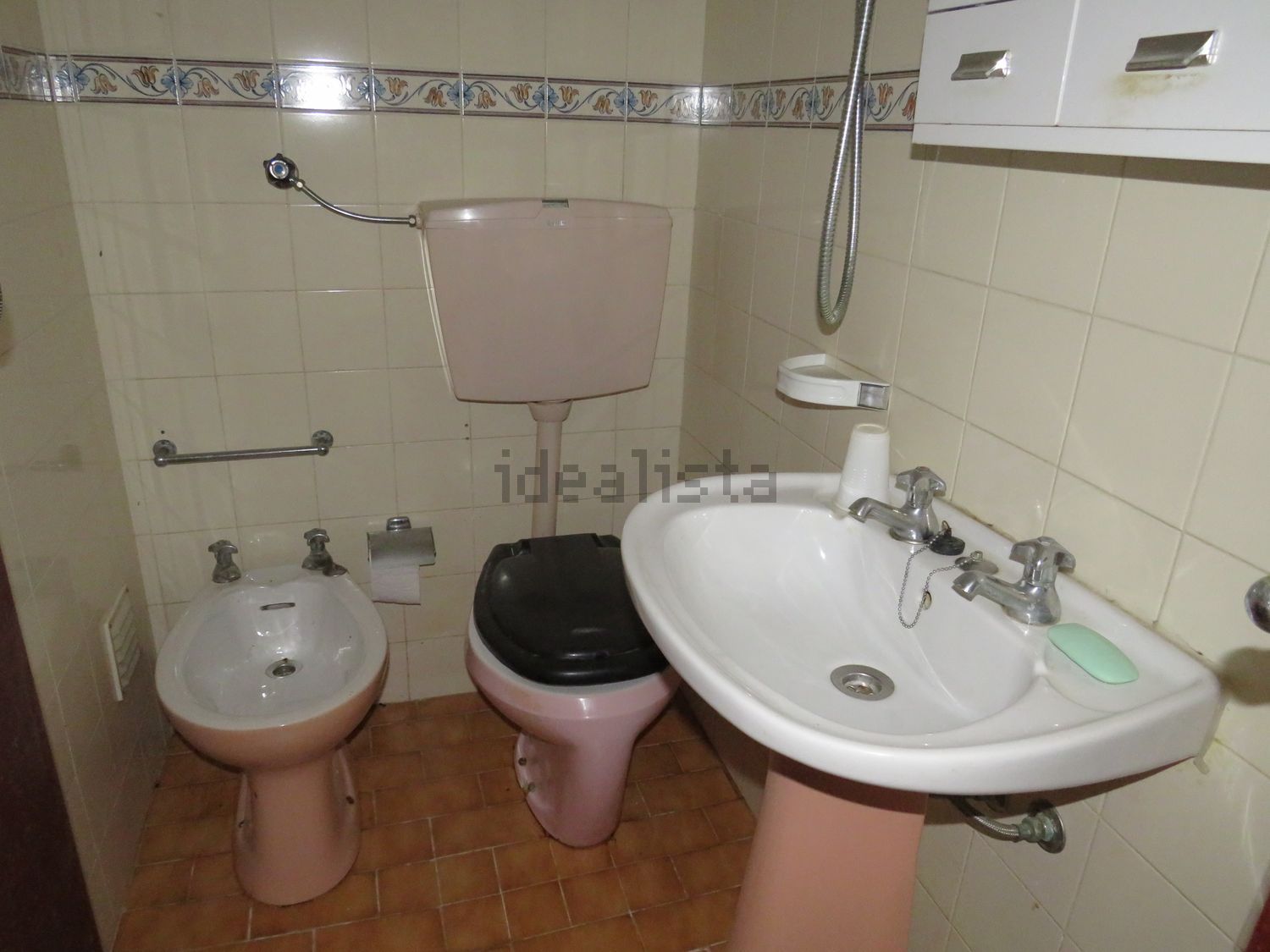 公寓 t3出售在Rua 16 de Março, 10 n - 卫生间