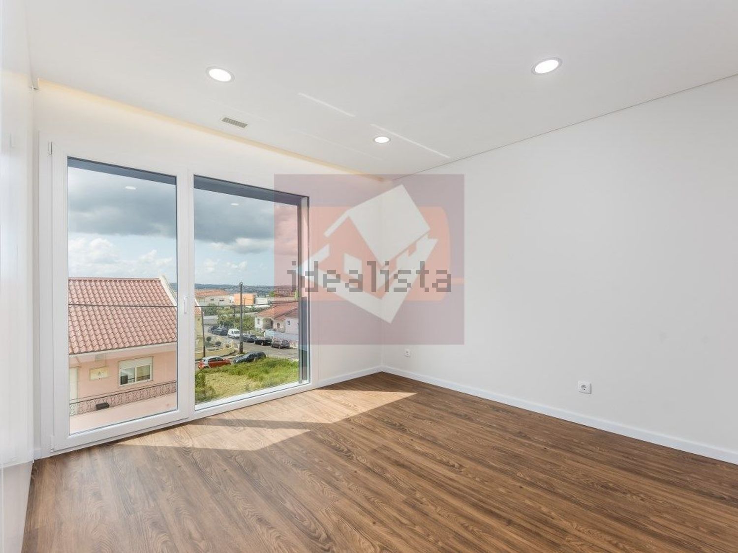 小楼房或独栋别墅出售在Pontinha e Famões - 卧室