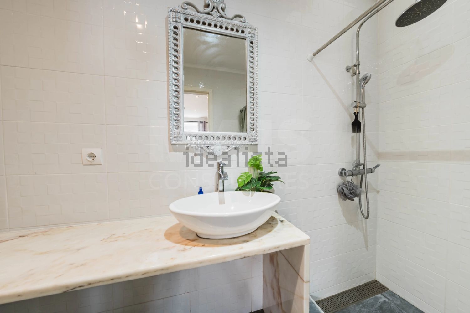 小楼房或别墅出售在Vimeiro - 卫生间